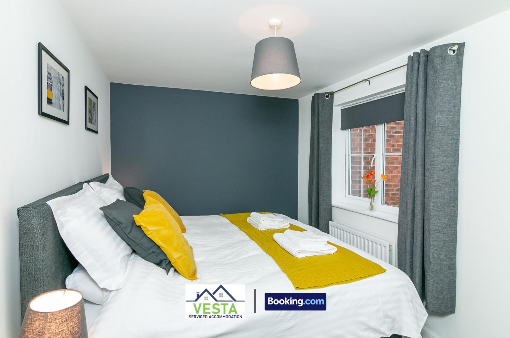 Three Bedroom Apartment By Vesta Serviced Accommodation & Short Lets Hatfield With Free Parking Exteriér fotografie